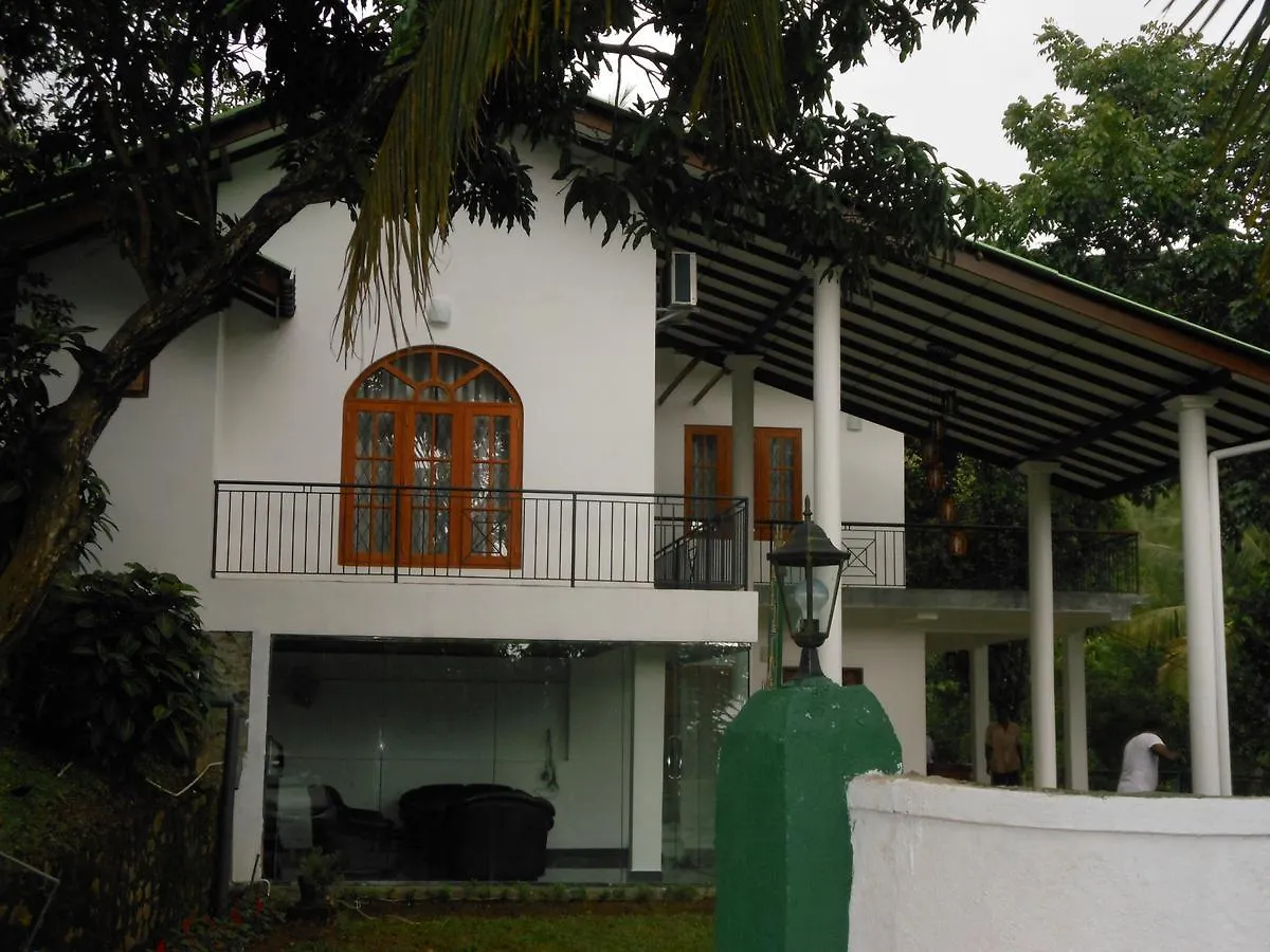 Lavender Hills Home Stay Kandy Hotel