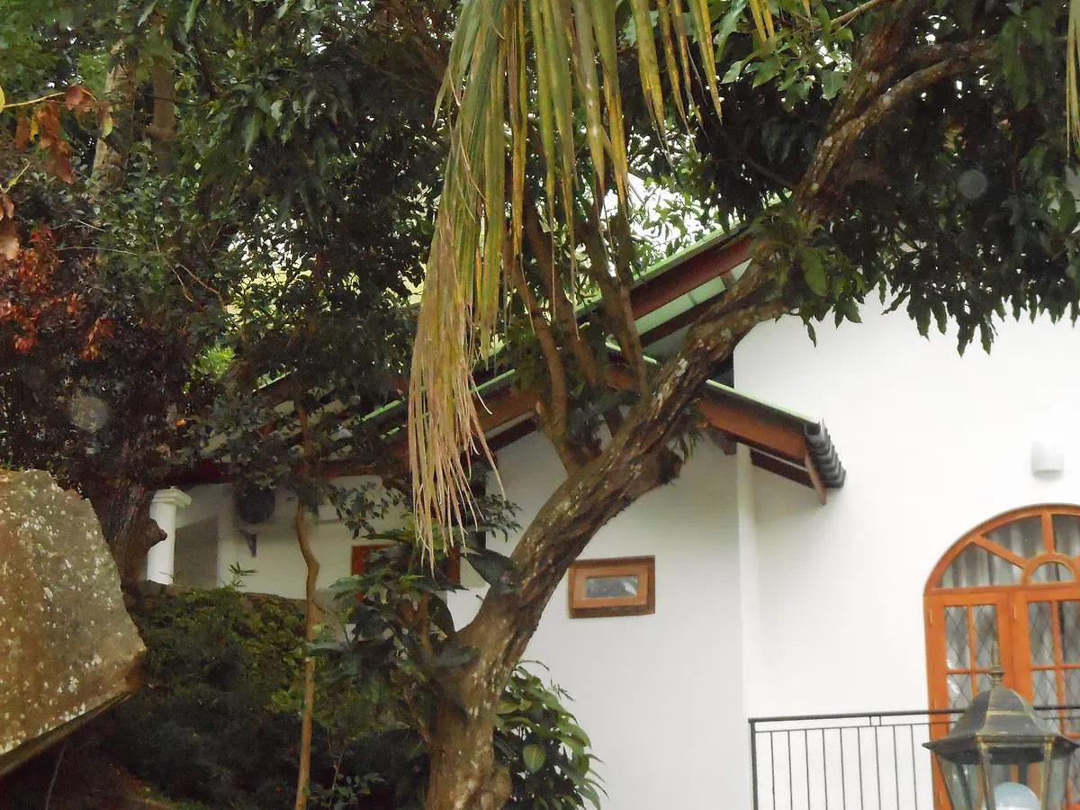 Lavender Hills Home Stay Kandy Hotel