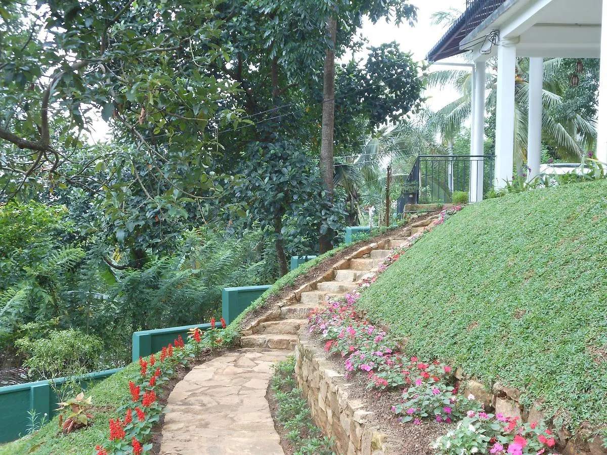 Lavender Hills Home Stay Kandy 3*,  Sri Lanka